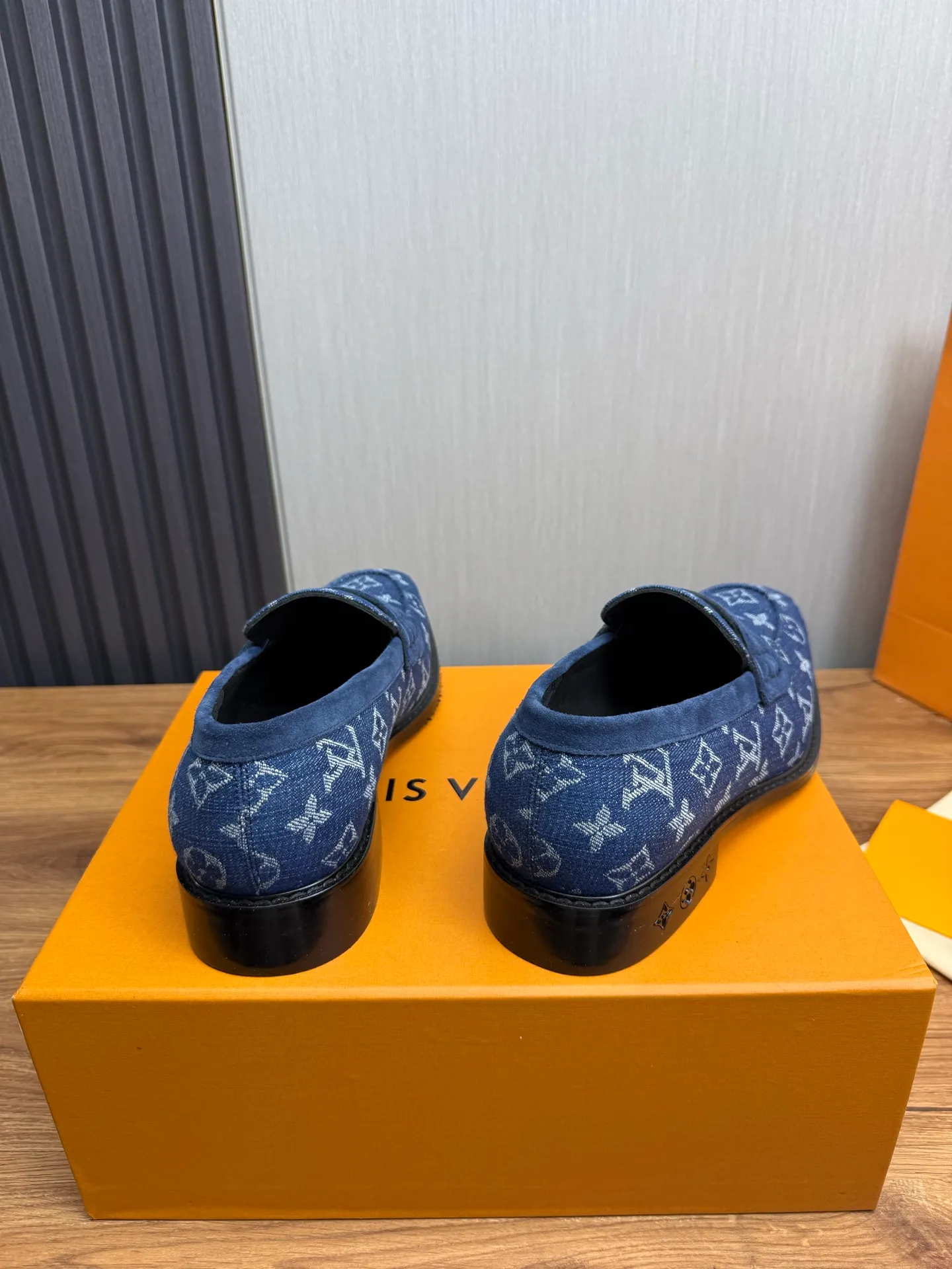 Factory 720💰 LV. Men's business casual leather shoes, all made of imported original brand leather, just to create a more comfortable wearing experience, original non-slip and wear-resistant outsole ✔️16-45 (38.45 non-refundable)